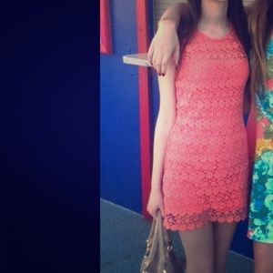 Sleeveless peach lace dress